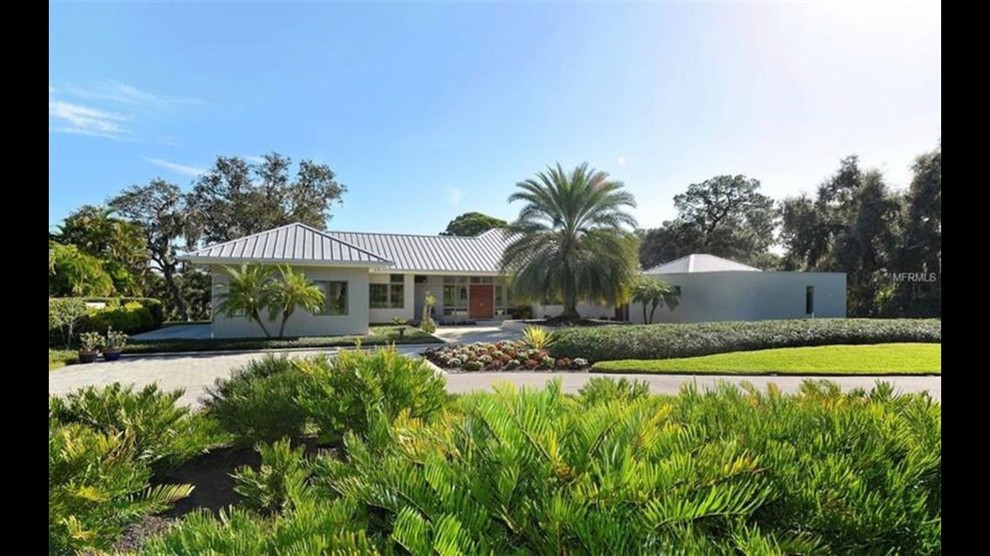 Modern and Contemporary MGBbuilt Examples from MGB Fine Custom Homes, view 39