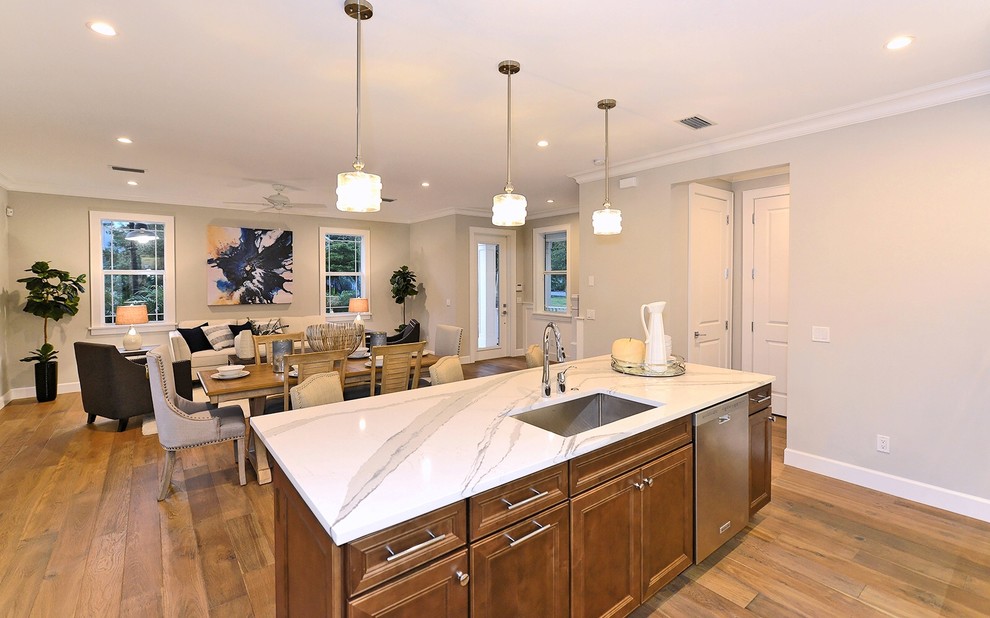 Hibiscus II Model - Granada Park, view 7