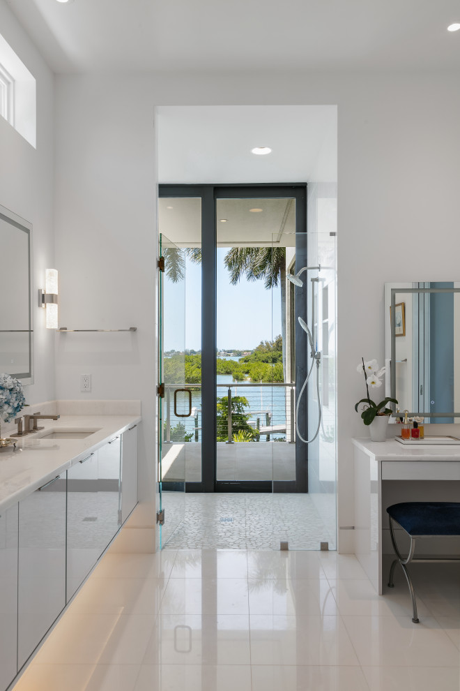 Bayfront Modern Sarasota, view 15