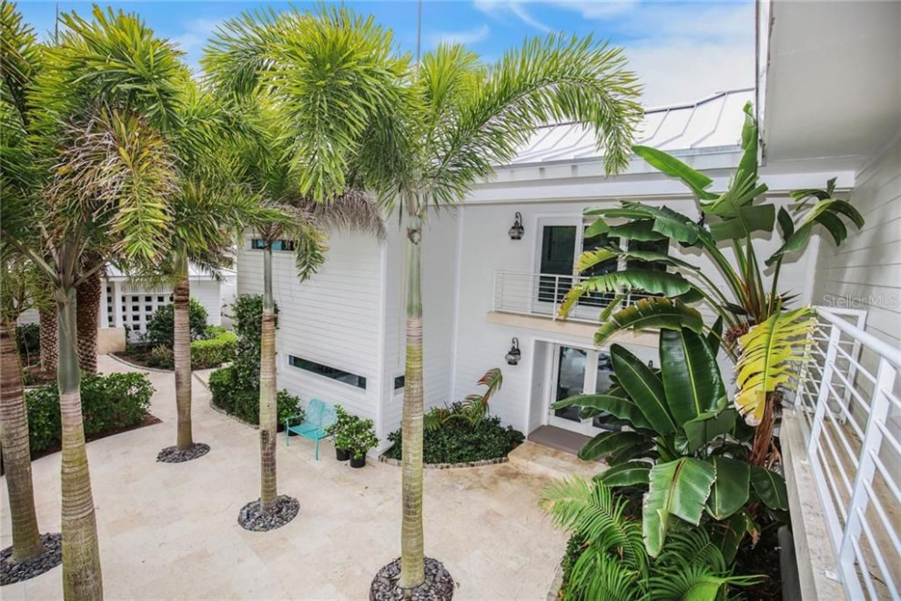 Casey Key Sarasota Beachfront LEED Platinum Home, view 18