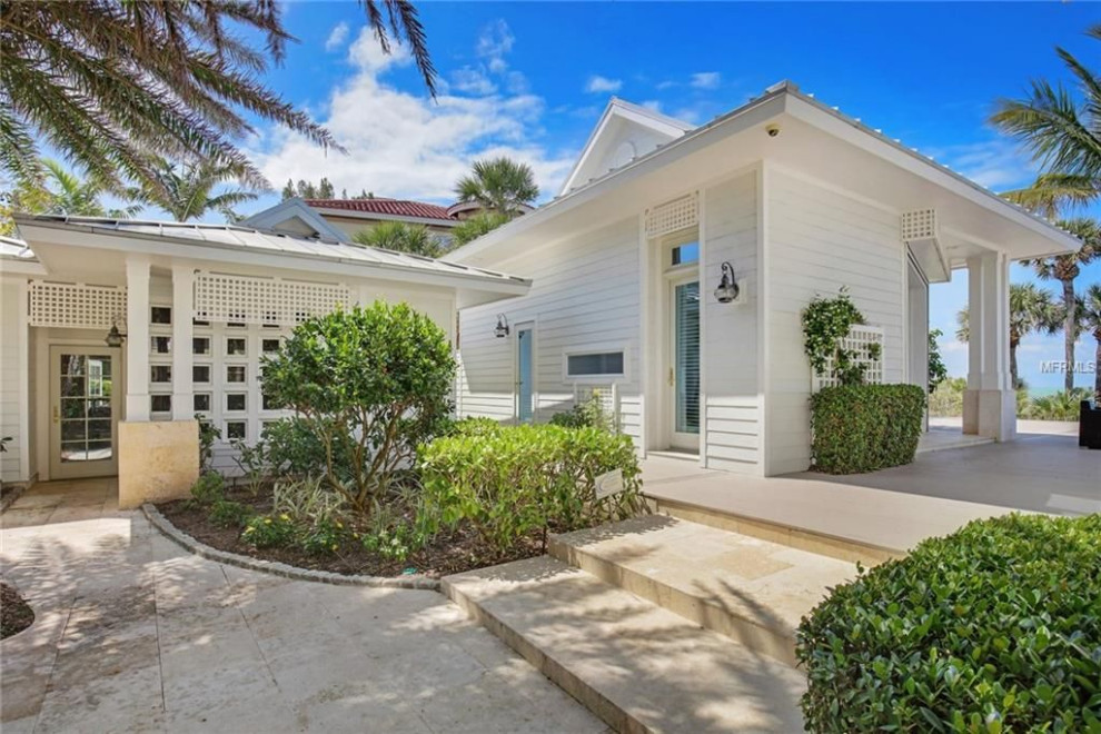 Casey Key Sarasota Beachfront LEED Platinum Home, view 21