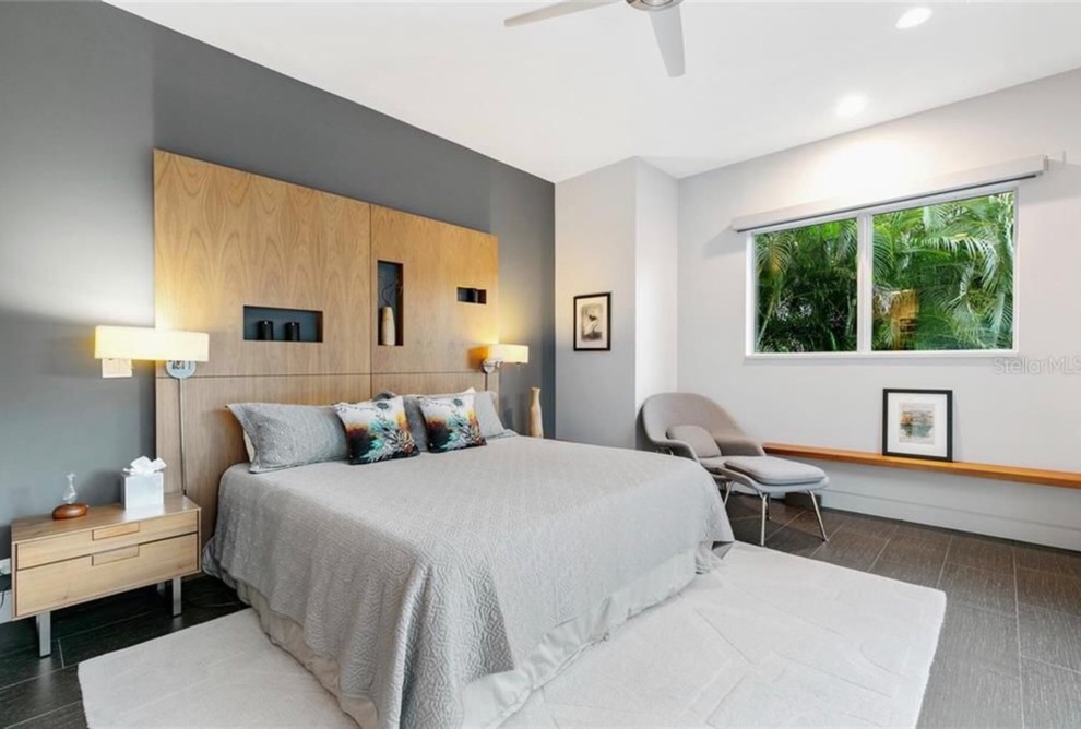Osprey Ave, view 12